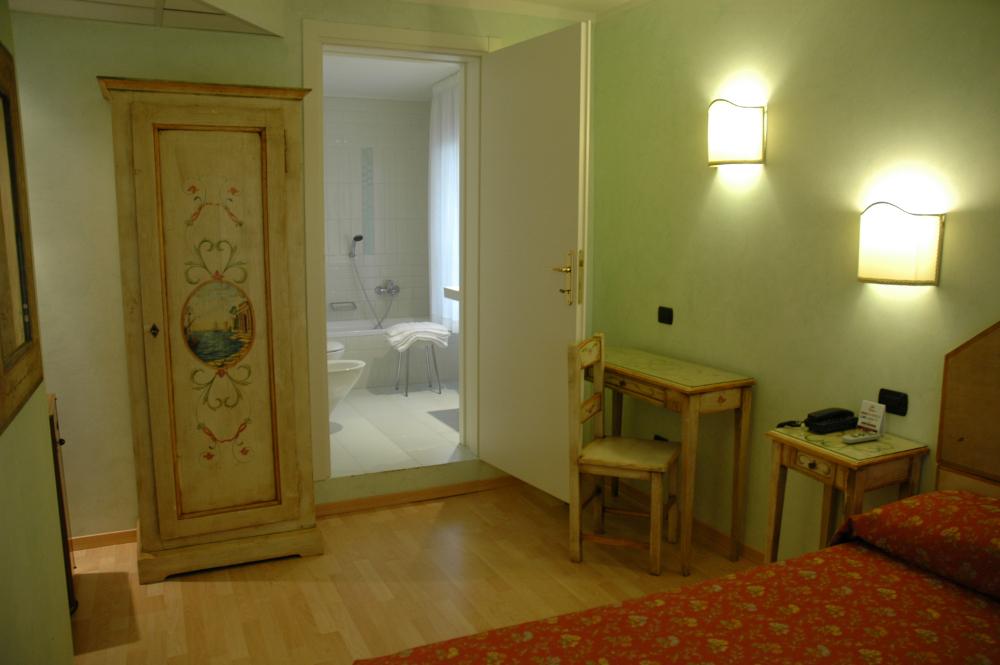Hotel Ariston Mestre Eksteriør bilde